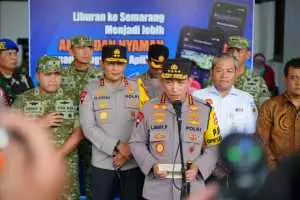 Kapolri Tekankan Kewaspadaan Cuaca Ekstrem dan Kesiapsiagaan Penanganan Bencana Selama Nataru