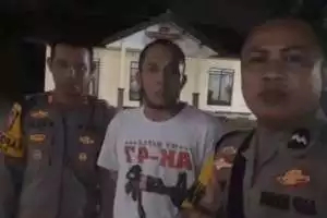Bhabinkamtibmas Desa Mekarsari Sambangi Warga dan Sampaikan Imbauan Kamtibmas