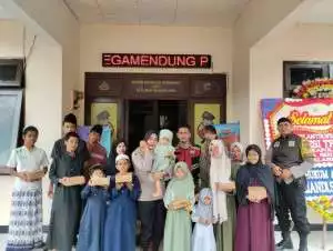 Kapolsek Megamendung Lakukan Pengajian Dan Doa Bersama Forkopimcam Megamendung Dan Muspika Sebagai Rasa Syukur Bergabung Di Kecamatan Megamendung. 