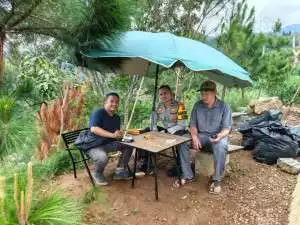 Kapolsek Megamendung Sambangi Pihak Hotel /Resort Diwilayah Kecamatan Megamendung Pastikan Harkamtibmas Aman Kondusif