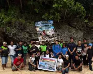 Hikmah NTT Bali, Lakukan Aksi Bersih Pantai di Picatu, Bersama Medical 911 Klinik, IKAMMASI dan Batman Bali!