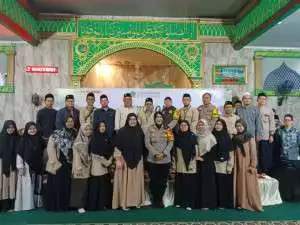 Kapolsek Megamendung Menghadiri Seminar Dan Memberikan Penyuluhan Anti Bullying