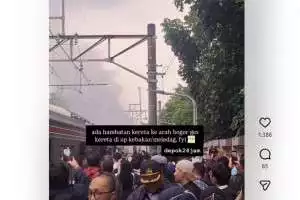 KRL Jakarta Kota-Bogor terbakar di stasiun UP
