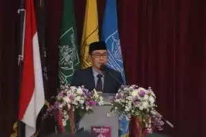 Sekda Sukabumi Hadiri Wisuda ke-16 dan Pengukuhan Guru Besar Universitas Nusa Putra
