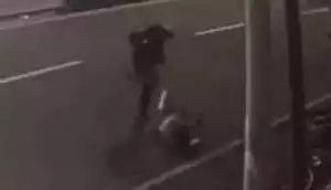 Viral! Detik-detik petugas Damkar dibegal, motor dan HP raib