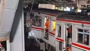 Tabrakan KA di Bekasi, 7 korban tewas dan 81 luka-luka