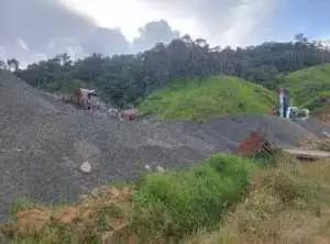 Proyek Peningkatan Jalan Trans Sabbang Tallang Sae di Seko Disorot, Material Yang Digunakan Diduga Ilegal
