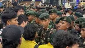 Viral TNI hadang massa demo mahasiswa, ini kata Kapuspen