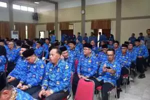 Kepala Dinas Perikanan Kabupaten Sukabumi Hadiri Rapat Dinas Optimalisasi Peningkatan PAD Tahun 2026