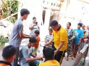 Hari Jumat berkah dan pembagian  paket bubur kacang, telur dan Roti gratis, di polsek cigudeg