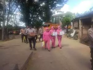 Polda Sumsel Perkuat Kepedulian Sosial, Polsek Sukarami Salurkan Bantuan bagi Masyarakat Rentan