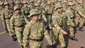 Kemhan Pesan Kapal Selam-Induk untuk TNI AL