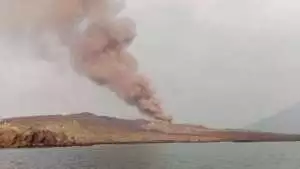 Tenang sejak 2024, Gunung Anak Krakatau kembali erupsi