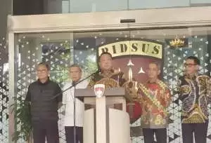 Diduga menyeret Jampidsus, Prabowo diminta tarik TNI dan tidak intervensi kasus korupsi yang ditangani Polri