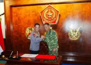 Kapolri mendadak silaturahmi ke Panglima TNI-Kepala Staf di Mabes TNI