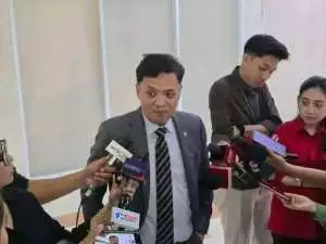 Banjir kritikan, DPR akui Pengalihan Kasus Febrie Adriansyah tak diatur KUHAP