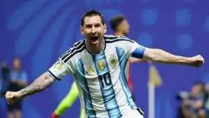 Rooney beri wejangan Inggris cara redam Lionel Messi