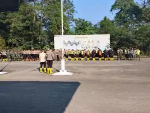 Peduli Kesehatan Masyarakat Perbatasan, Pos Mentari Satgas Pamtas Yonarmed 13/Nanggala Gelar Pelayanan Medis Door-to-Door di Desa Badau