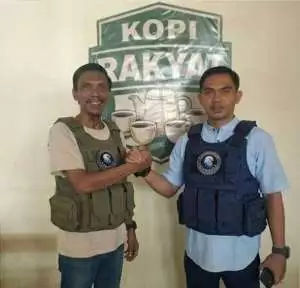 Imam Fauzi Desak Solusi Permanen: Kelangkaan Solar Ujian Ketersediaan Logistik Sintang