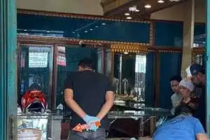 Demi Gelang Emas, Seorang Cucu di Karawang Tega Rampok dan Bunuh Neneknya Sendiri