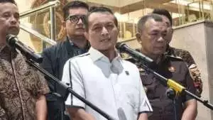 Ambulans dipesan pihak tak dikenal, administrasi RS diurus ajudan Febrie, ini rangkaian misteri kematian penjaga rumah eks Jampidsus