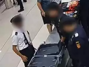 Bareskrim tangkap 8 polisi terkait peredaran narkoba, salah satunya Kasat berpangkat AKP