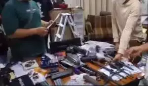 Miris! Setelah 995 senjata, kini ditemukan narkoba dan CD dewasa di sekolah