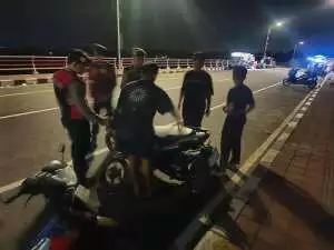 Patroli Malam Sasar PKB Klungkung, Samapta Antisipasi Balap Liar.