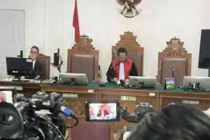 Lagi! Hakim tolak praperadilan Roy Suryo