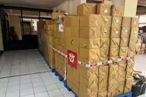 Aksi kejar-kejaran di Nganjuk, Bea Cukai Kediri gagalkan pengiriman 1,5 Juta batang rokok ilegal
