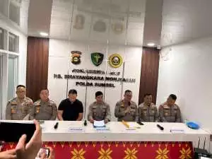Dua Jurnalis Jadi Korban Bentrokan di Mapolda Sumsel, Kapolda Rony Samtana Janji Usut Tuntas