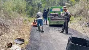 Perhatikan Kondisi Drainase, DPU Sukabumi Rekonstruksi Jalan Benda-Durengede dengan Konstruksi Beton