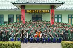 Kunjungan Kerja Pangdam I/BB di Kodim 0213/Nias, Tekankan Profesionalisme dan Pengabdian Prajurit